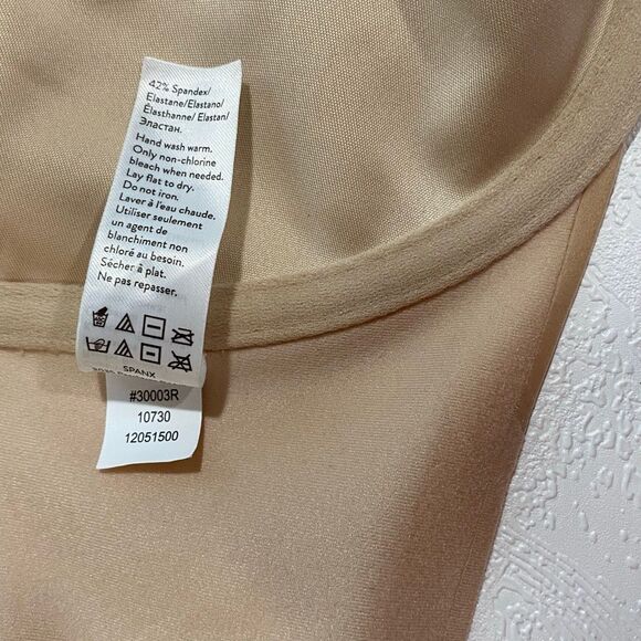 SPANX by Sara Blakely Pillow Cup Full Coverage Bra Nude Size 38C - Picture 4 of 8